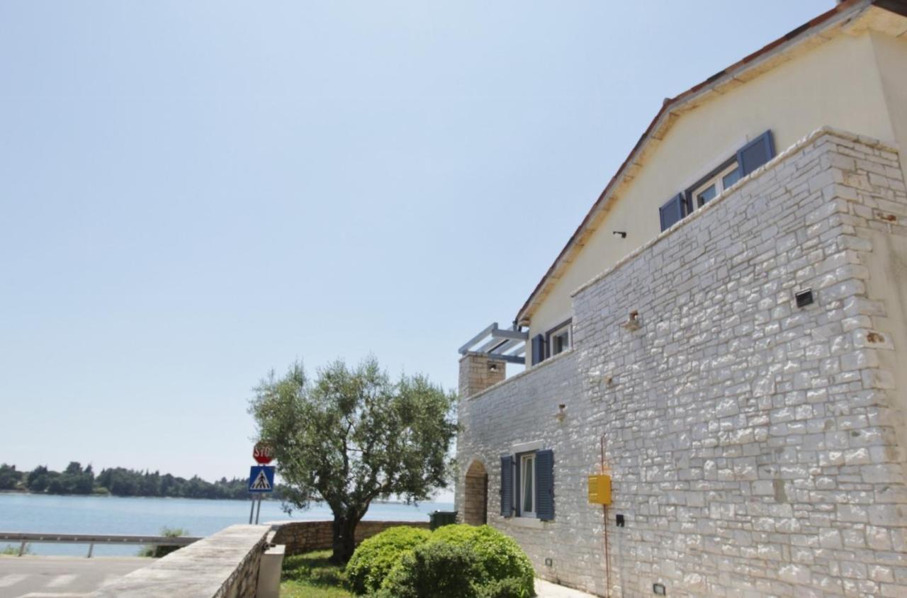 Istrian Villa With Unique Sea View Lovrečica Exteriör bild