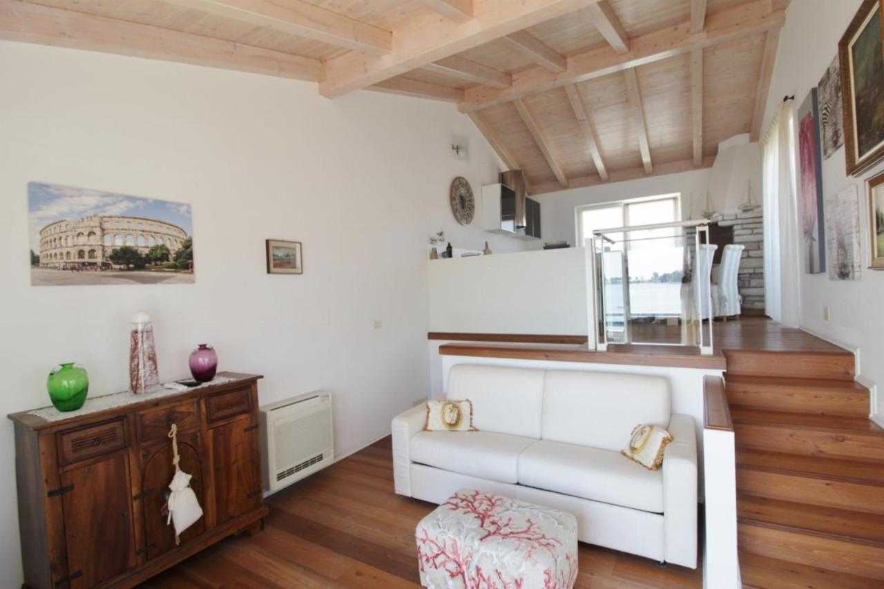 Istrian Villa With Unique Sea View Lovrečica Exteriör bild