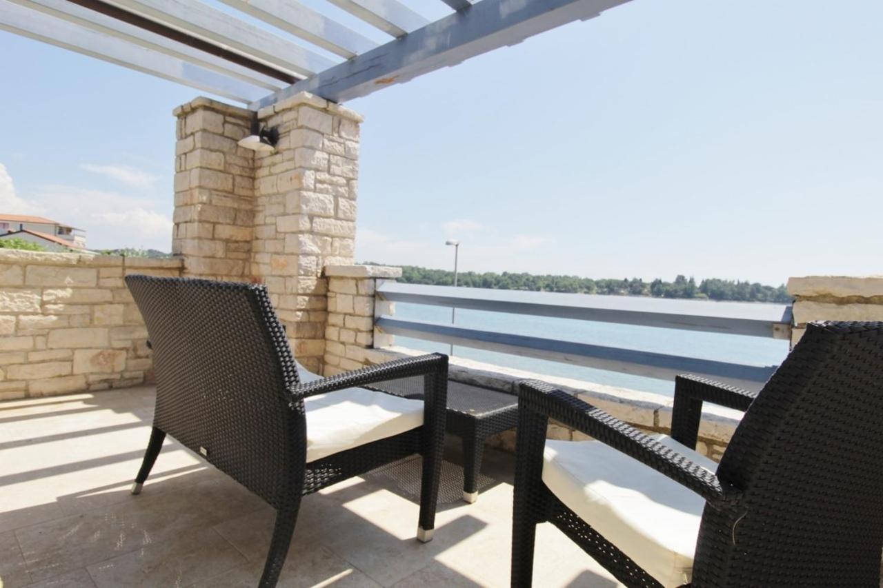 Istrian Villa With Unique Sea View Lovrečica Exteriör bild
