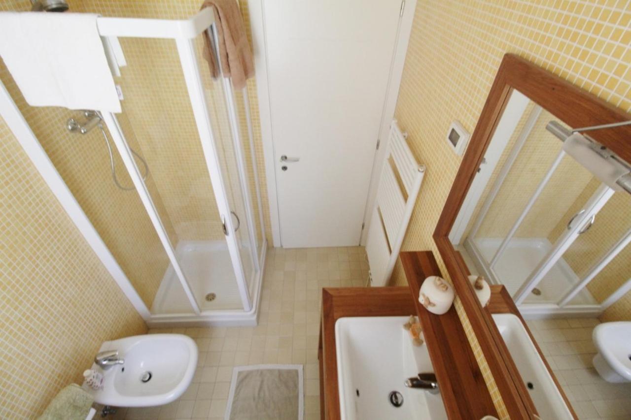 Istrian Villa With Unique Sea View Lovrečica Exteriör bild