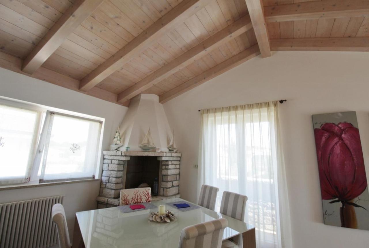 Istrian Villa With Unique Sea View Lovrečica Exteriör bild