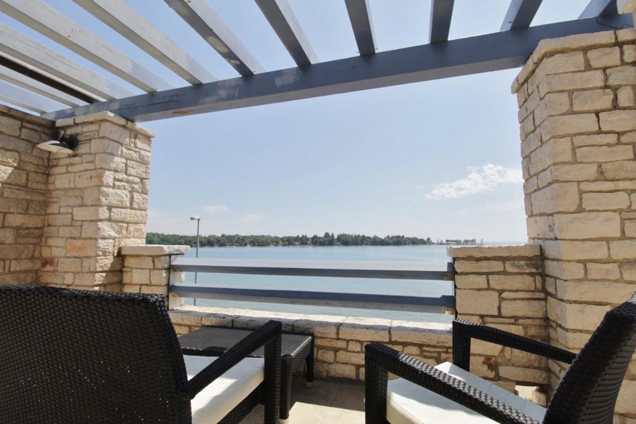 Istrian Villa With Unique Sea View Lovrečica Exteriör bild